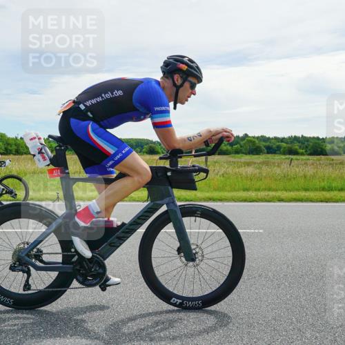 21.06.2026 - Viking Triathlon Michael Burmester http://msf.ph/oto/9883645 21.06.2026 11:08:57 Radfahren 5, 31, 156, 189, 232, 234, 279, 279, 474, 496, 520 meine-sportfotos.de