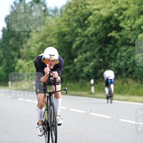 21.06.2026 - Viking Triathlon Michael Burmester http://msf.ph/oto/9883653 21.06.2026 11:05:18 Radfahren 2, 21, 44, 63, 95, 162, 166, 167, 266, 333, 517, 578, 655 meine-sportfotos.de