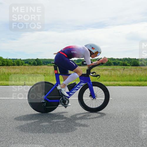 21.06.2026 - Viking Triathlon Michael Burmester http://msf.ph/oto/9883665 21.06.2026 11:09:06 Radfahren 5, 31, 151, 156, 179, 189, 232, 262, 279, 302, 423, 520, 615 meine-sportfotos.de
