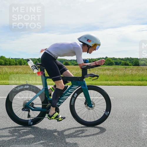 21.06.2026 - Viking Triathlon Michael Burmester http://msf.ph/oto/9883768 21.06.2026 11:11:36 Radfahren 38, 48, 48, 96, 139, 268, 310, 363, 388, 458, 635, 662, 665 meine-sportfotos.de