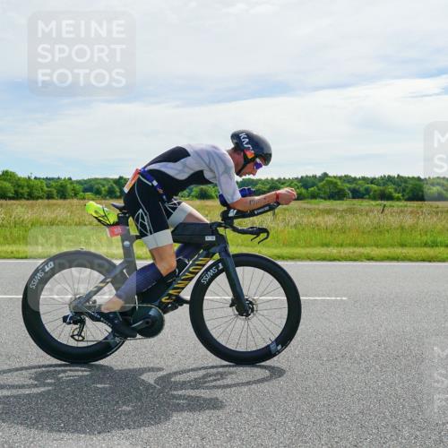 21.06.2026 - Viking Triathlon Michael Burmester http://msf.ph/oto/9883774 21.06.2026 11:12:21 Radfahren 37, 105, 208, 209, 218, 273, 359, 563, 610, 654 meine-sportfotos.de