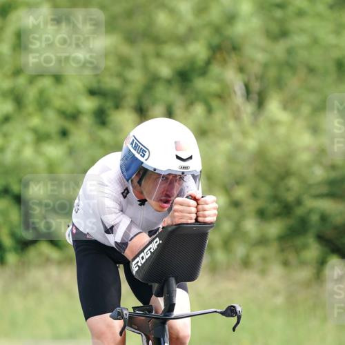 21.06.2026 - Viking Triathlon Michael Burmester http://msf.ph/oto/9883804 21.06.2026 11:05:57 Radfahren 19, 25, 34, 34, 41, 72, 80, 94, 125, 150, 150, 152, 152, 259, 286, 340, 342, 438, 547, 575, 619, 668 meine-sportfotos.de