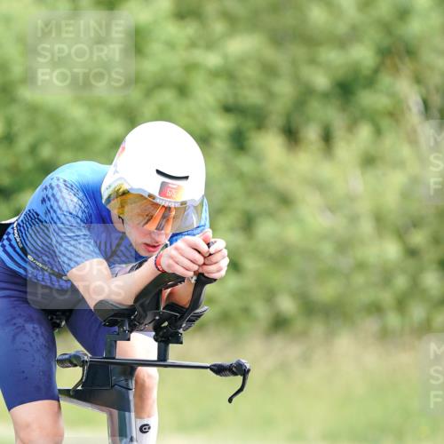 21.06.2026 - Viking Triathlon Michael Burmester http://msf.ph/oto/9883838 21.06.2026 11:06:01 Radfahren 19, 25, 34, 34, 72, 80, 94, 125, 150, 150, 152, 152, 259, 286, 342, 547, 575, 619 meine-sportfotos.de