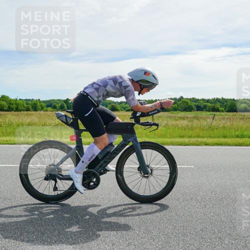 21.06.2026 - Viking Triathlon Michael Burmester http://msf.ph/oto/9883843 21.06.2026 11:15:12 Radfahren 116, 145, 304, 331, 350, 500, 579, 618, 618, 637 meine-sportfotos.de