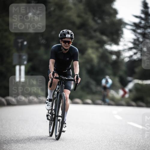 21.06.2026 - 29. Vierlanden-Triathlon H.Heesch http://msf.ph/oto/9883854 21.06.2026 09:19:00 Radfahren 56, 107, 221 meine-sportfotos.de