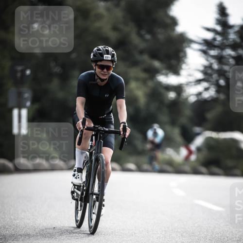 21.06.2026 - 29. Vierlanden-Triathlon H.Heesch http://msf.ph/oto/9883869 21.06.2026 09:19:00 Radfahren 56, 107, 221 meine-sportfotos.de