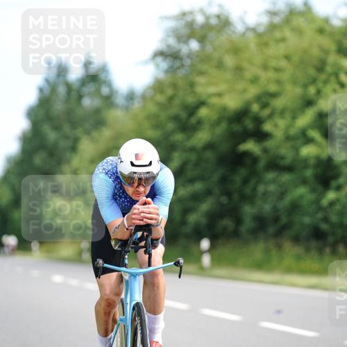 21.06.2026 - Viking Triathlon Michael Burmester http://msf.ph/oto/9883905 21.06.2026 11:08:21 Radfahren 22, 46, 143, 176, 234, 248, 330, 339, 351, 371, 399, 415, 441, 452, 511, 550, 632, 643 meine-sportfotos.de