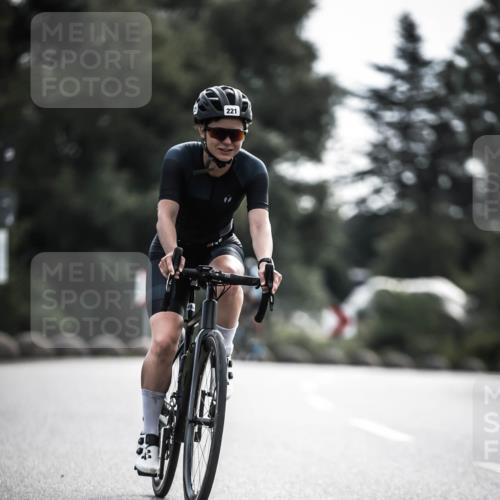 21.06.2026 - 29. Vierlanden-Triathlon H.Heesch http://msf.ph/oto/9883907 21.06.2026 09:19:00 Radfahren 56, 107, 221 meine-sportfotos.de