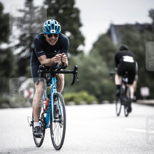 21.06.2026 - 29. Vierlanden-Triathlon H.Heesch http://msf.ph/oto/9883910 21.06.2026 10:35:44 Radfahren 46, 131, 173 meine-sportfotos.de