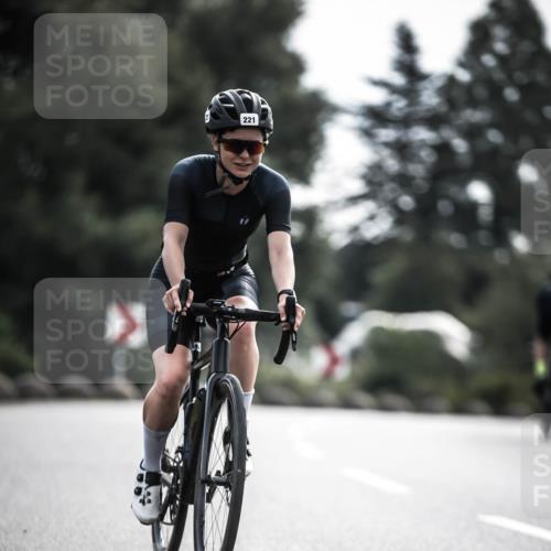21.06.2026 - 29. Vierlanden-Triathlon H.Heesch http://msf.ph/oto/9883929 21.06.2026 09:19:00 Radfahren 56, 107, 221 meine-sportfotos.de