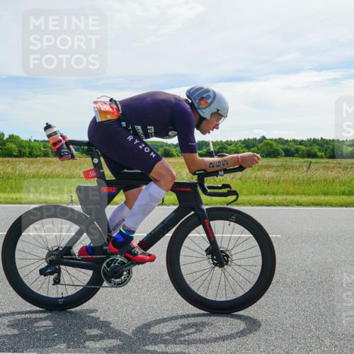 21.06.2026 - Viking Triathlon Michael Burmester http://msf.ph/oto/9883941 21.06.2026 11:17:06 Radfahren 56, 57, 75, 265, 278, 289, 607, 620, 620, 642, 661 meine-sportfotos.de