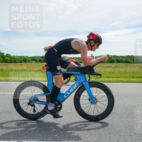 21.06.2026 - Viking Triathlon Michael Burmester http://msf.ph/oto/9883954 21.06.2026 11:17:42 Radfahren 18, 28, 49, 60, 131, 181, 261, 271, 360, 390, 409, 430, 432, 463, 501 meine-sportfotos.de