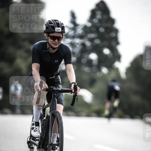 21.06.2026 - 29. Vierlanden-Triathlon H.Heesch http://msf.ph/oto/9883977 21.06.2026 09:19:00 Radfahren 56, 107, 221 meine-sportfotos.de