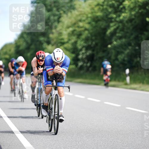 21.06.2026 - Viking Triathlon Michael Burmester http://msf.ph/oto/9884078 21.06.2026 11:17:41 Radfahren 18, 28, 49, 60, 131, 181, 212, 261, 271, 360, 382, 390, 409, 430, 432, 463, 501 meine-sportfotos.de
