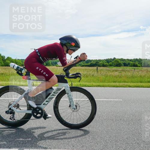 21.06.2026 - Viking Triathlon Michael Burmester http://msf.ph/oto/9884093 21.06.2026 11:19:28 Radfahren 17, 185, 198, 254, 297, 416, 644 meine-sportfotos.de