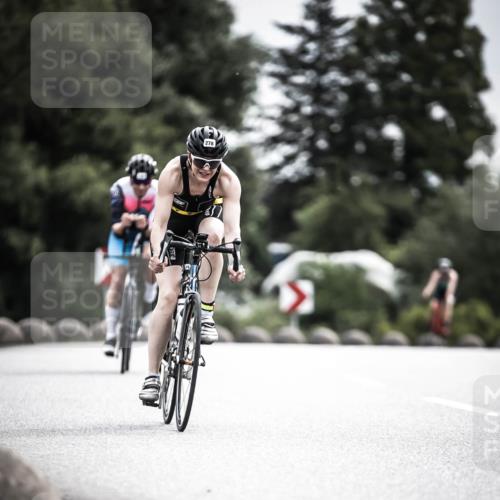 21.06.2026 - 29. Vierlanden-Triathlon H.Heesch http://msf.ph/oto/9884132 21.06.2026 10:36:00 Radfahren 9, 10, 25, 26, 34, 60, 88, 104, 186, 243, 278 meine-sportfotos.de
