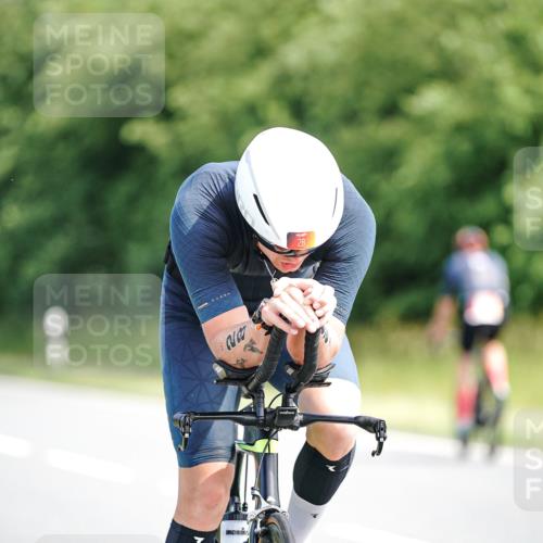 21.06.2026 - Viking Triathlon Michael Burmester http://msf.ph/oto/9884143 21.06.2026 11:17:43 Radfahren 18, 28, 49, 131, 181, 212, 245, 261, 271, 360, 382, 390, 409, 430, 432, 463, 501 meine-sportfotos.de