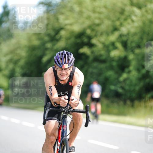 21.06.2026 - Viking Triathlon Michael Burmester http://msf.ph/oto/9884177 21.06.2026 11:17:45 Radfahren 18, 28, 49, 131, 181, 212, 245, 261, 271, 360, 382, 390, 409, 430, 432, 463, 501 meine-sportfotos.de