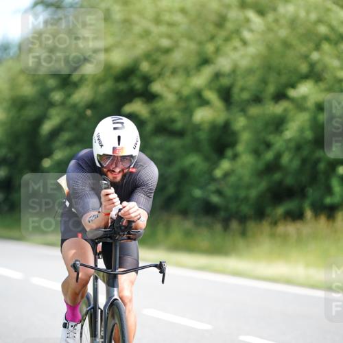 21.06.2026 - Viking Triathlon Michael Burmester http://msf.ph/oto/9884201 21.06.2026 11:17:46 Radfahren 18, 28, 49, 131, 181, 212, 245, 261, 271, 360, 382, 390, 409, 430, 432, 463, 501 meine-sportfotos.de