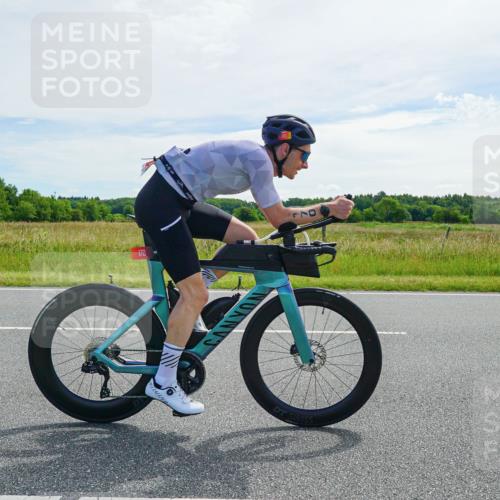 21.06.2026 - Viking Triathlon Michael Burmester http://msf.ph/oto/9884228 21.06.2026 11:20:43 Radfahren 100, 102, 170, 200, 237, 391, 404, 498, 561, 568 meine-sportfotos.de