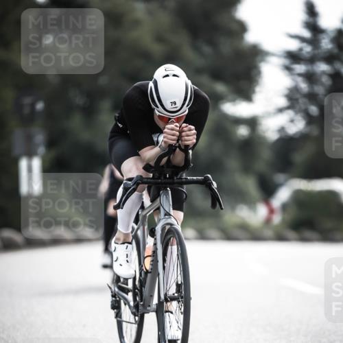 21.06.2026 - 29. Vierlanden-Triathlon H.Heesch http://msf.ph/oto/9884252 21.06.2026 09:19:11 Radfahren 24, 79, 169, 268, 278 meine-sportfotos.de