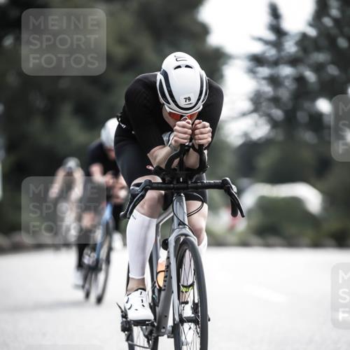 21.06.2026 - 29. Vierlanden-Triathlon H.Heesch http://msf.ph/oto/9884276 21.06.2026 09:19:11 Radfahren 24, 79, 169, 268, 278 meine-sportfotos.de