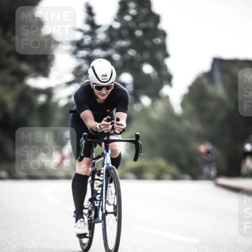 21.06.2026 - 29. Vierlanden-Triathlon H.Heesch http://msf.ph/oto/9884315 21.06.2026 09:19:11 Radfahren 24, 79, 169, 268, 278 meine-sportfotos.de