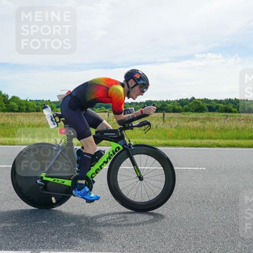 21.06.2026 - Viking Triathlon Michael Burmester http://msf.ph/oto/9884354 21.06.2026 11:23:05 Radfahren 61, 135, 144, 184, 305, 465, 467, 471, 471, 548 meine-sportfotos.de