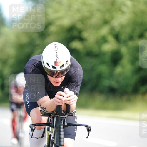 21.06.2026 - Viking Triathlon Michael Burmester http://msf.ph/oto/9884355 21.06.2026 11:19:05 Radfahren 1, 4, 13, 47, 221, 242, 295, 311, 372, 378, 449, 495, 536, 537, 541, 576, 613, 623, 629 meine-sportfotos.de