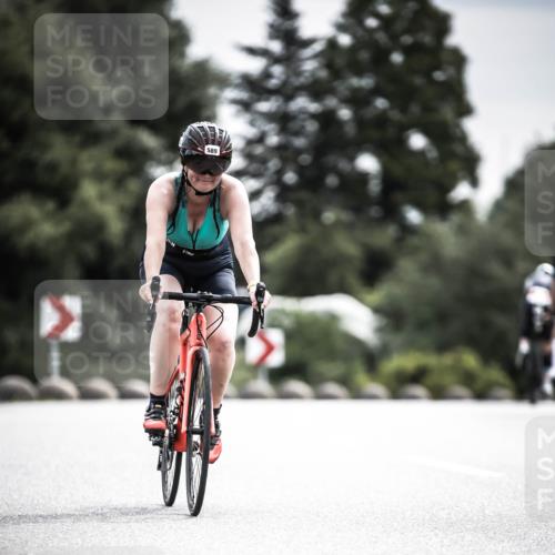 21.06.2026 - 29. Vierlanden-Triathlon H.Heesch http://msf.ph/oto/9884395 21.06.2026 10:36:07 Radfahren 104, 243, 376, 589 meine-sportfotos.de