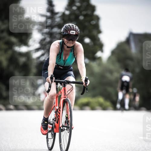 21.06.2026 - 29. Vierlanden-Triathlon H.Heesch http://msf.ph/oto/9884463 21.06.2026 10:36:07 Radfahren 104, 243, 376, 589 meine-sportfotos.de
