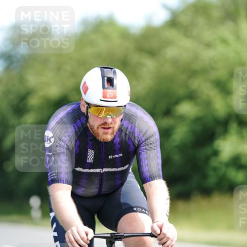 21.06.2026 - Viking Triathlon Michael Burmester http://msf.ph/oto/9884471 21.06.2026 11:19:14 Radfahren 13, 17, 185, 198, 295, 311, 536, 537, 541, 576, 623, 644 meine-sportfotos.de