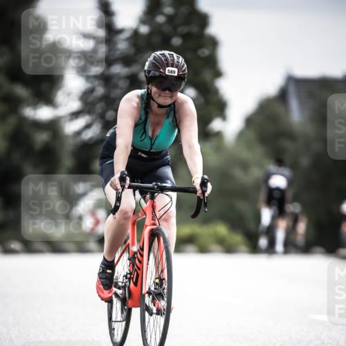 21.06.2026 - 29. Vierlanden-Triathlon H.Heesch http://msf.ph/oto/9884473 21.06.2026 10:36:07 Radfahren 104, 243, 376, 589 meine-sportfotos.de