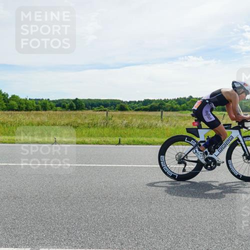 21.06.2026 - Viking Triathlon Michael Burmester http://msf.ph/oto/9884498 21.06.2026 11:24:44 Radfahren 55, 64, 68, 117, 182, 199, 255, 267, 386, 397, 413, 490, 502, 545, 612, 634 meine-sportfotos.de