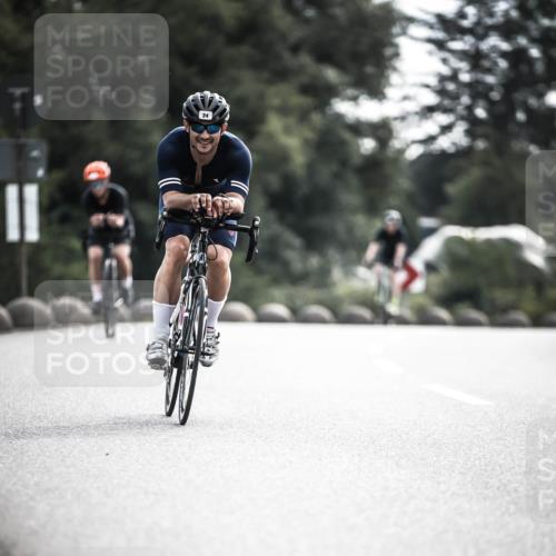 21.06.2026 - 29. Vierlanden-Triathlon H.Heesch http://msf.ph/oto/9884542 21.06.2026 09:19:18 Radfahren 24, 169, 224, 228, 278 meine-sportfotos.de