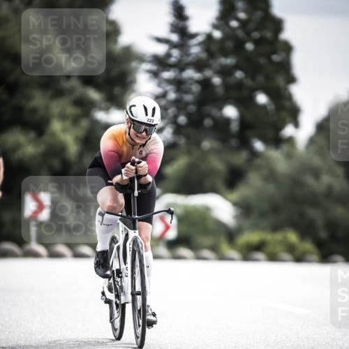 21.06.2026 - 29. Vierlanden-Triathlon H.Heesch http://msf.ph/oto/9884638 21.06.2026 10:36:16 Radfahren 223, 349, 504 meine-sportfotos.de