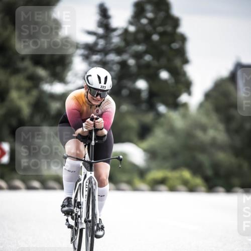 21.06.2026 - 29. Vierlanden-Triathlon H.Heesch http://msf.ph/oto/9884666 21.06.2026 10:36:16 Radfahren 223, 349, 504 meine-sportfotos.de