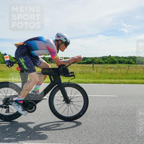 21.06.2026 - Viking Triathlon Michael Burmester http://msf.ph/oto/9884714 21.06.2026 11:27:02 Radfahren 41, 44, 63, 65, 74, 74, 94, 103, 111, 162, 163, 211, 266, 270, 275, 344, 348, 387, 411, 460, 522, 569, 608, 651, 668 meine-sportfotos.de