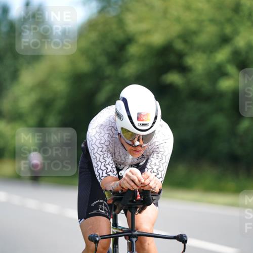 21.06.2026 - Viking Triathlon Michael Burmester http://msf.ph/oto/9884717 21.06.2026 11:20:07 Radfahren 73, 98, 115, 126, 238, 249, 250, 257, 343, 509, 532, 625 meine-sportfotos.de