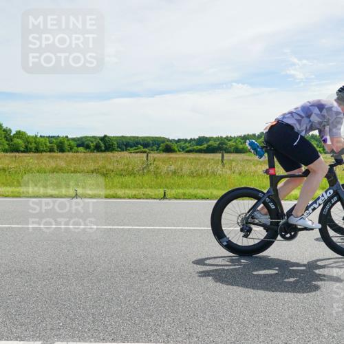 21.06.2026 - Viking Triathlon Michael Burmester http://msf.ph/oto/9884737 21.06.2026 11:27:13 Radfahren 41, 44, 63, 65, 74, 87, 94, 111, 154, 162, 163, 166, 227, 266, 275, 344, 411, 460, 484, 522, 569, 651, 665, 668 meine-sportfotos.de
