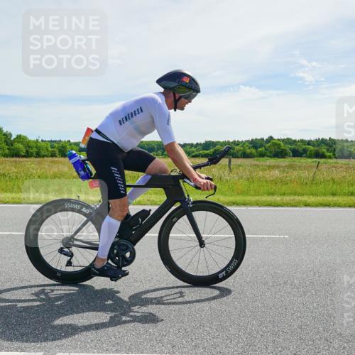 21.06.2026 - Viking Triathlon Michael Burmester http://msf.ph/oto/9884745 21.06.2026 11:27:14 Radfahren 41, 44, 63, 65, 74, 87, 94, 111, 154, 162, 163, 166, 227, 266, 275, 411, 484, 522, 651, 665, 668 meine-sportfotos.de
