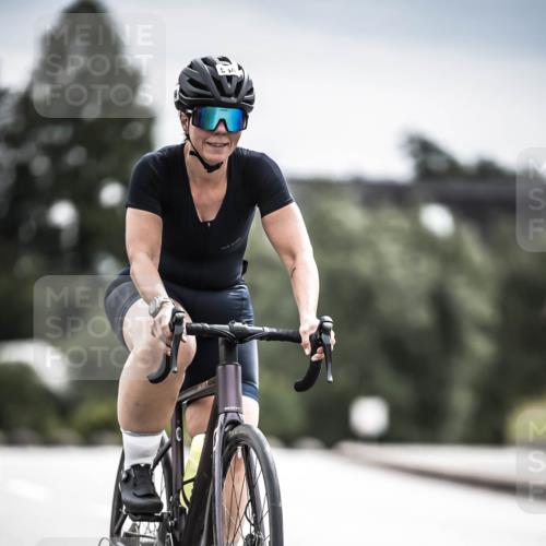 21.06.2026 - 29. Vierlanden-Triathlon H.Heesch http://msf.ph/oto/9884785 21.06.2026 10:36:18 Radfahren 223, 349, 504 meine-sportfotos.de