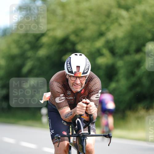 21.06.2026 - Viking Triathlon Michael Burmester http://msf.ph/oto/9884804 21.06.2026 11:20:21 Radfahren 2, 19, 21, 73, 98, 126, 200, 238, 391, 404, 472, 509, 532, 543, 568, 625 meine-sportfotos.de