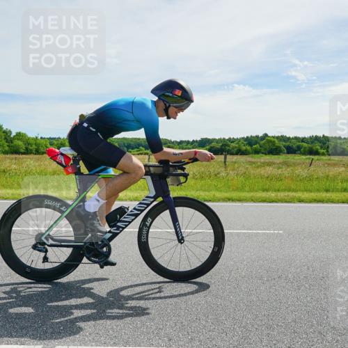 21.06.2026 - Viking Triathlon Michael Burmester http://msf.ph/oto/9884805 21.06.2026 11:27:22 Radfahren 44, 74, 87, 111, 154, 163, 166, 227, 275, 411, 417, 484, 522, 567, 649, 651, 665 meine-sportfotos.de