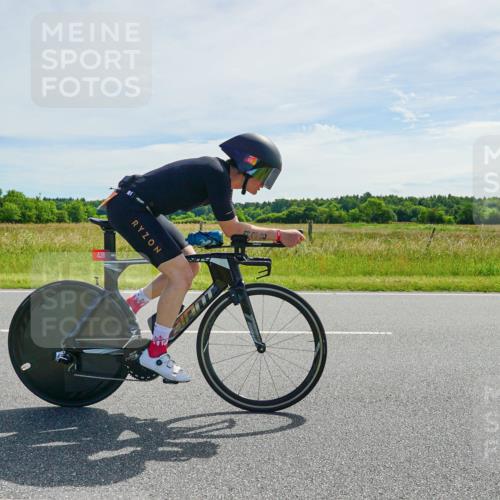 21.06.2026 - Viking Triathlon Michael Burmester http://msf.ph/oto/9884837 21.06.2026 11:27:51 Radfahren 38, 122, 186, 301, 315, 357, 357, 417, 438, 450, 513, 670 meine-sportfotos.de