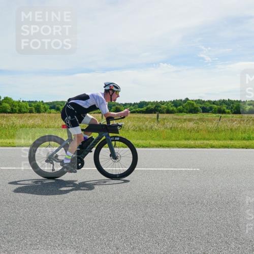 21.06.2026 - Viking Triathlon Michael Burmester http://msf.ph/oto/9884851 21.06.2026 11:27:53 Radfahren 38, 72, 122, 186, 315, 357, 357, 417, 422, 438, 450, 513, 670 meine-sportfotos.de
