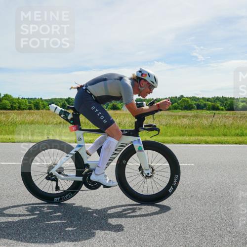 21.06.2026 - Viking Triathlon Michael Burmester http://msf.ph/oto/9884869 21.06.2026 11:28:04 Radfahren 38, 72, 95, 186, 241, 315, 355, 357, 422, 439, 655, 670 meine-sportfotos.de