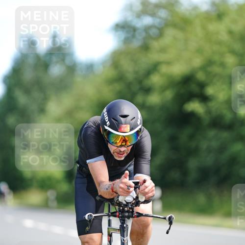 21.06.2026 - Viking Triathlon Michael Burmester http://msf.ph/oto/9884982 21.06.2026 11:20:38 Radfahren 19, 100, 102, 170, 200, 237, 391, 404, 472, 498, 543, 561, 568 meine-sportfotos.de