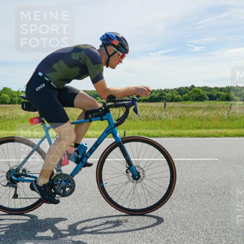 21.06.2026 - Viking Triathlon Michael Burmester http://msf.ph/oto/9884985 21.06.2026 11:29:54 Radfahren 34, 45, 125, 150, 167, 188, 220, 300, 327, 340, 356, 464, 519, 601, 615, 656, 663 meine-sportfotos.de