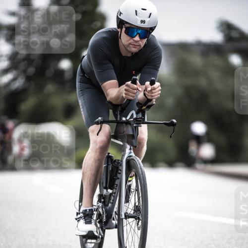 21.06.2026 - 29. Vierlanden-Triathlon H.Heesch http://msf.ph/oto/9884997 21.06.2026 10:36:45 Radfahren 51, 55, 78, 99, 106, 128, 197, 292 meine-sportfotos.de